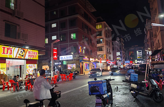 LED广告机,LED灯杆屏