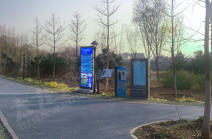 AI技术赋能户外LED广告机受众分析