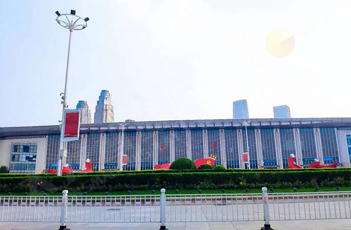 led灯杆屏|智慧灯杆屏|led广告机|智慧路灯屏|户外LED广告机|灯杆屏|智慧灯杆|智慧路灯